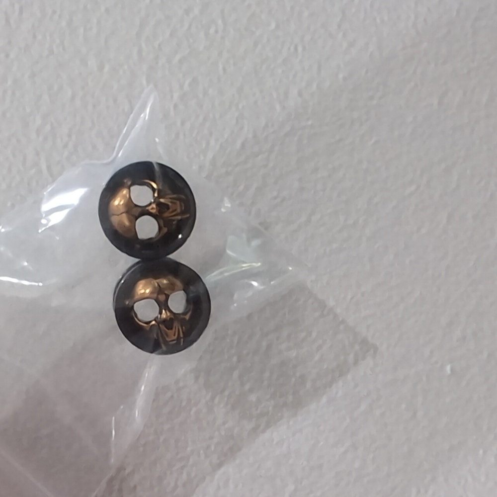 10MM 00G Golden Skull Steel Black Tunnel Plugs - Picture 2 of 4